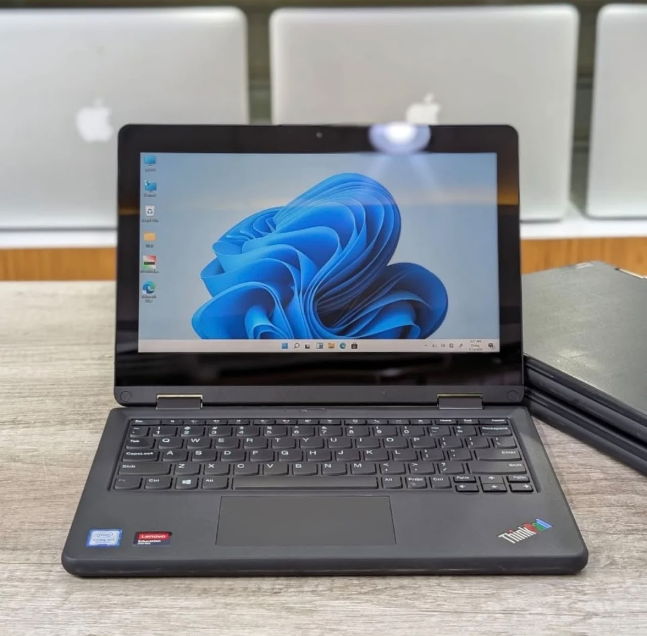 Lenovo Yoga 11e Gen 6 x360 Touchscreen Laptop Intel Core m3 8GB RAM 128GB SSD Convertible Windows 11