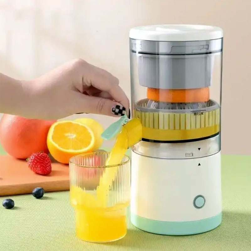 Mini Juicer Blender Fruit Extractor Machine in GH