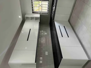 modern-kitchen-cabinets-.jpg
