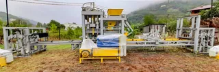 single-hopper-block-making-machine-8-block-per-press.jpg