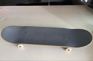 black-skateboard.jpg