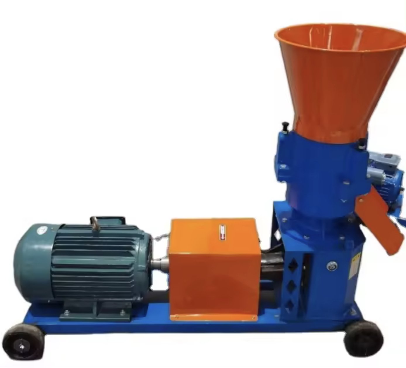 Pellet Pelletizer Machine for Animal feeds  pig feed pellet mill machine Electric Pellet Machine 4 rollers, M180, Power: 5.8Kw - 200-250kg/h in GH