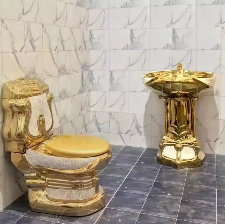 Toilet Luxury Design Water closet wc Ceramic Plating Gold Color Bathroom Toilet bowl set in GH