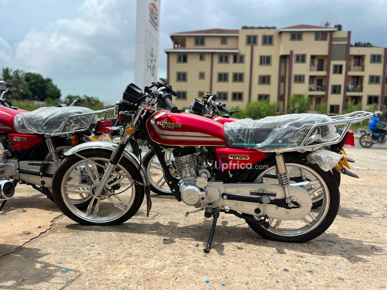 Motorbike Supreme Okada Star Motorcycle 2 Wheel 125cc / 150cc engines RED