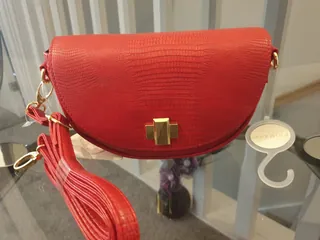 half-moon-waist-bag-crossbody-for-women.png