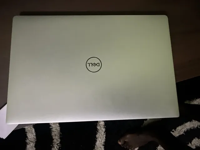 DELL XPS 15 in GH