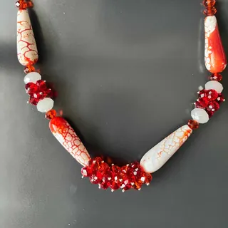 handmade-fashion-bead-necklace.jpg