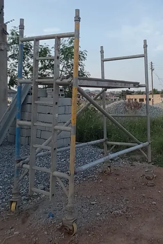 Strongman Rolling Scaffolding Others Pre-owned | Upfrica GH - Gifts, Party & Occasions - Pre-owned - main product image