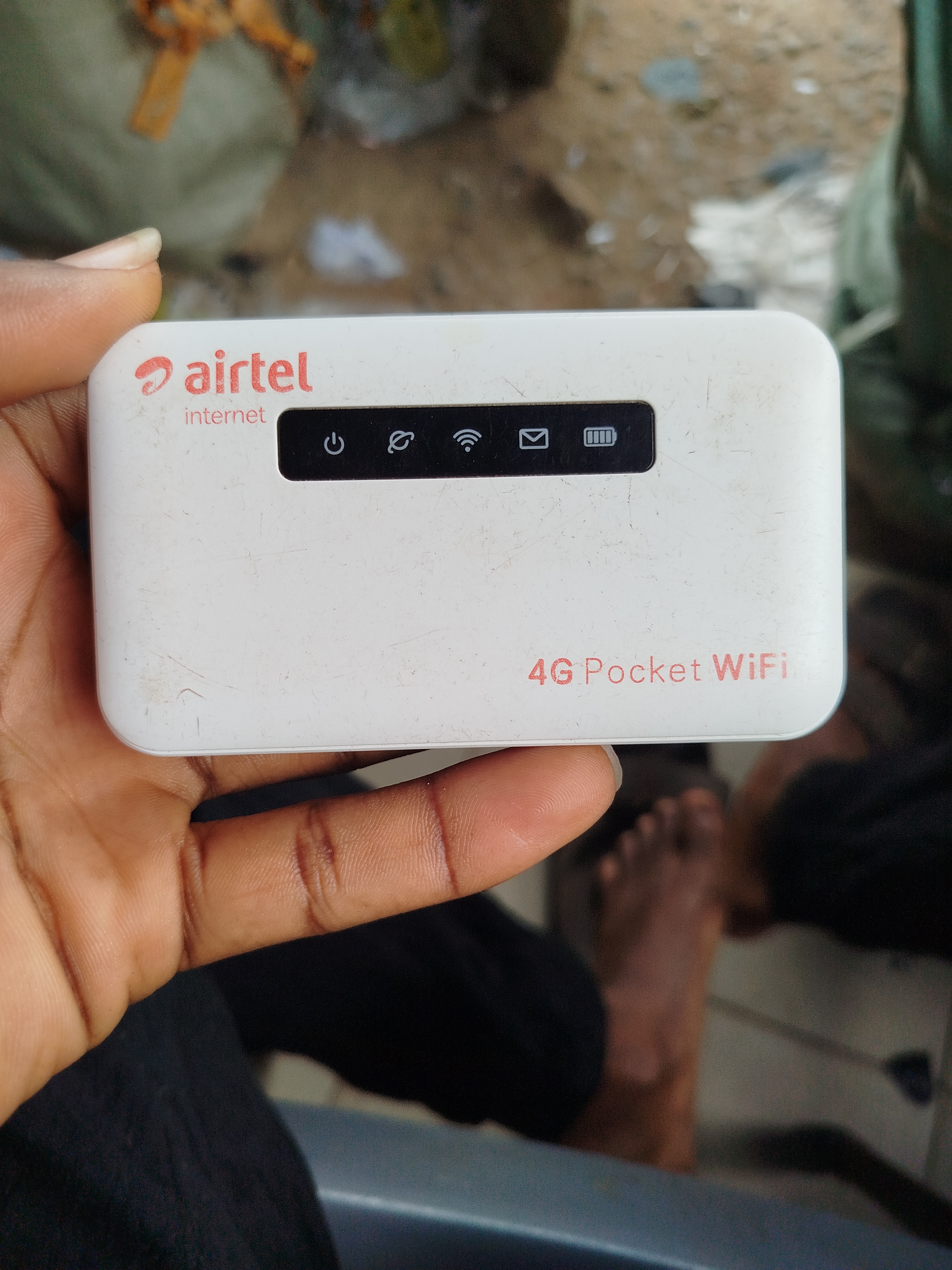Universal Mifi in GH