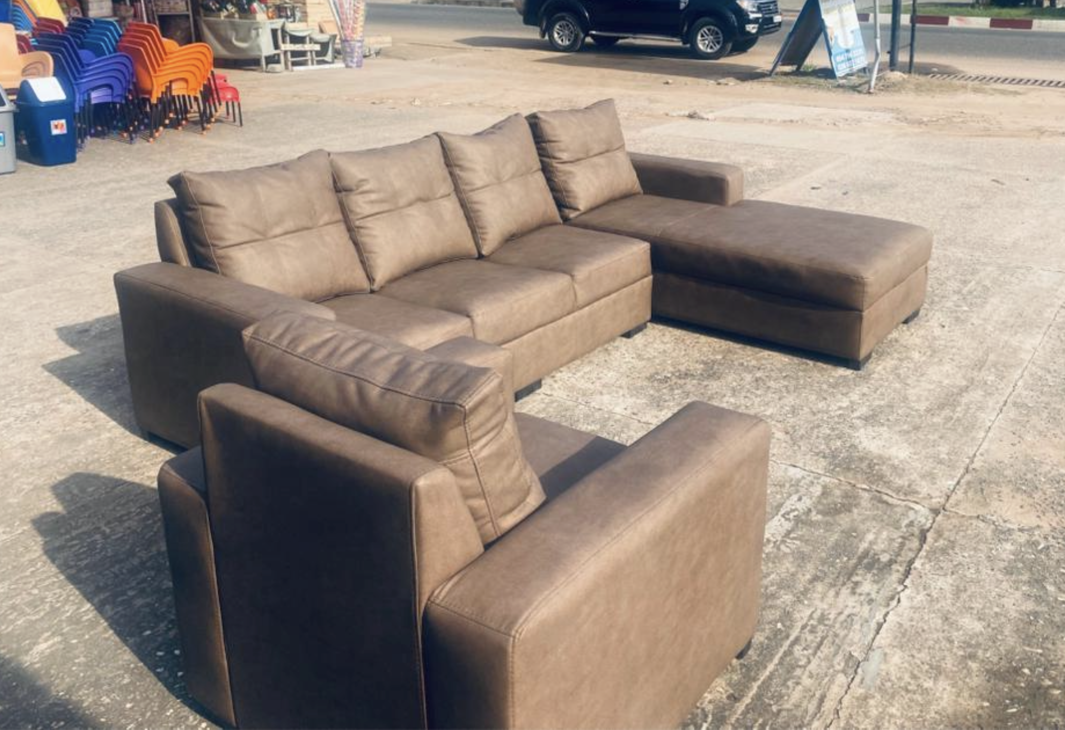 Modern Brown Leather-Look L-Shape Sectional Sofa + Single Chair – 4 Seater Chaise Couch (Right Corner) in GH