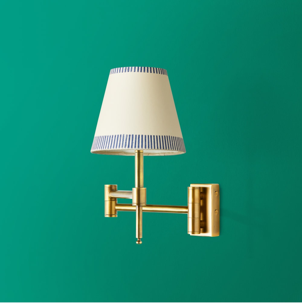 Cagney Wall Fitting in Antiqued Brass in GB