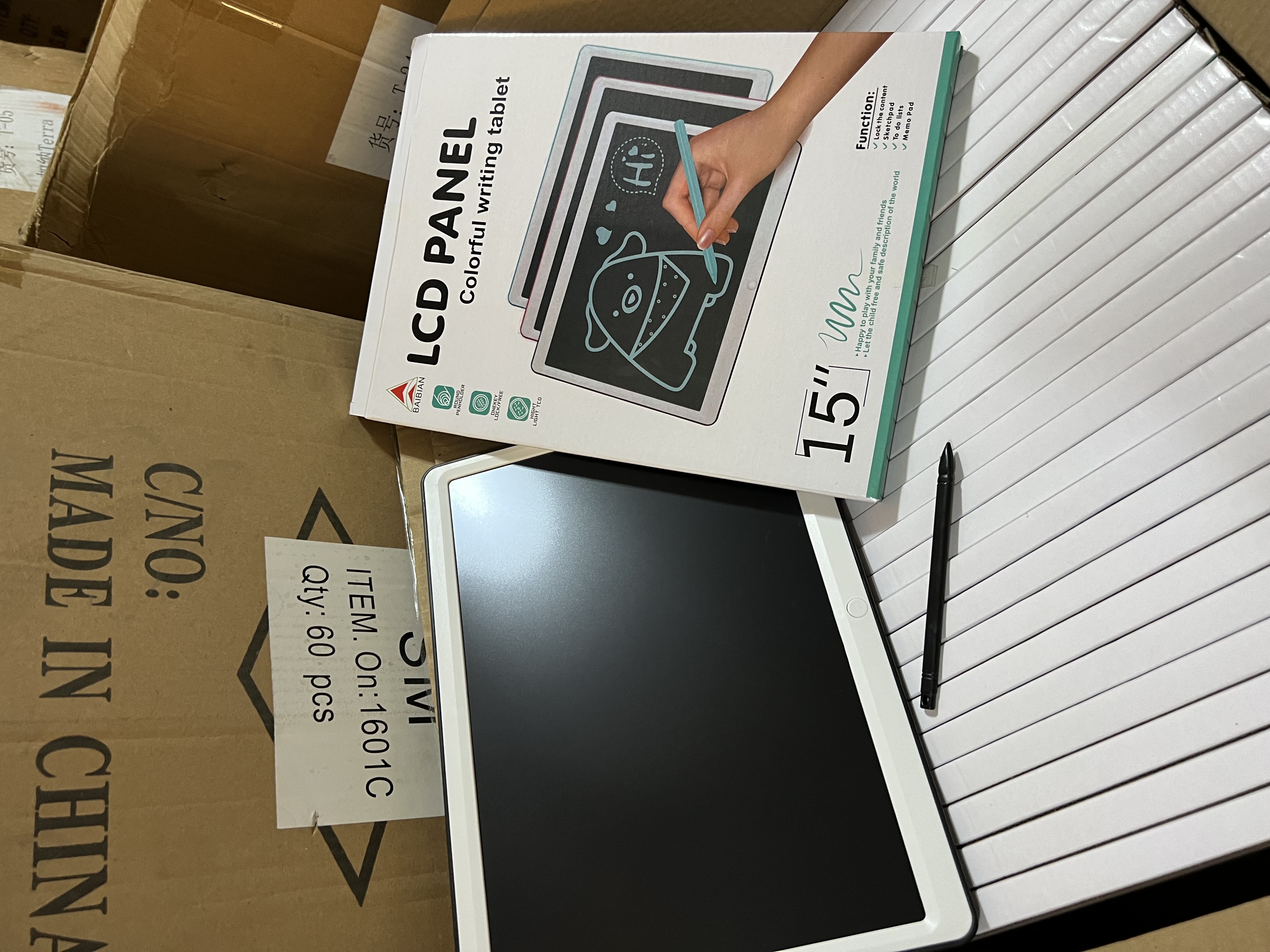 15inches Kids LCD Writing Tablet / Writing Panel - Fun, Reusable Board in GH