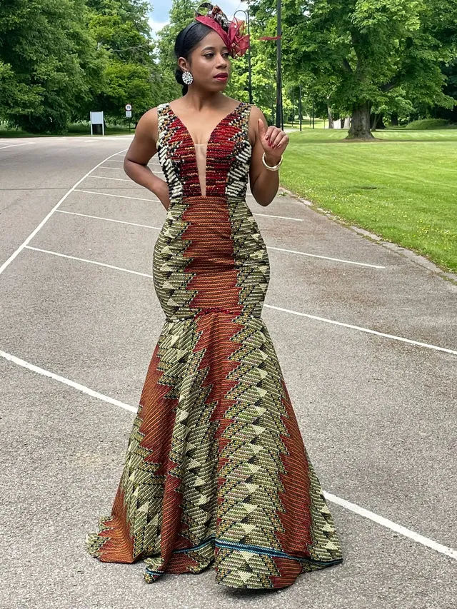 Jadore Beaded Elegant Bodycon Occassion Dress in GB