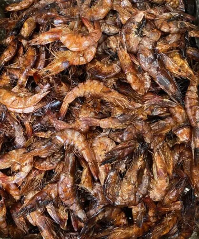 Whole Smoked Prawn - 2 For £10 Value Pack Nigerian Tasty Red Prawns. 2 X 70g in GB