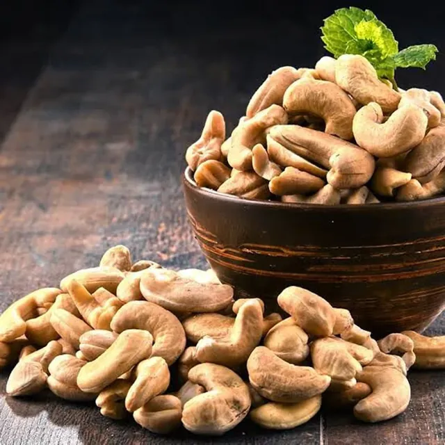 1st Class 100% Natural Product. Roasted Cashew , Healthy snack Cashew , 2.2 lb - 1000 g Vacuum Pack in GB