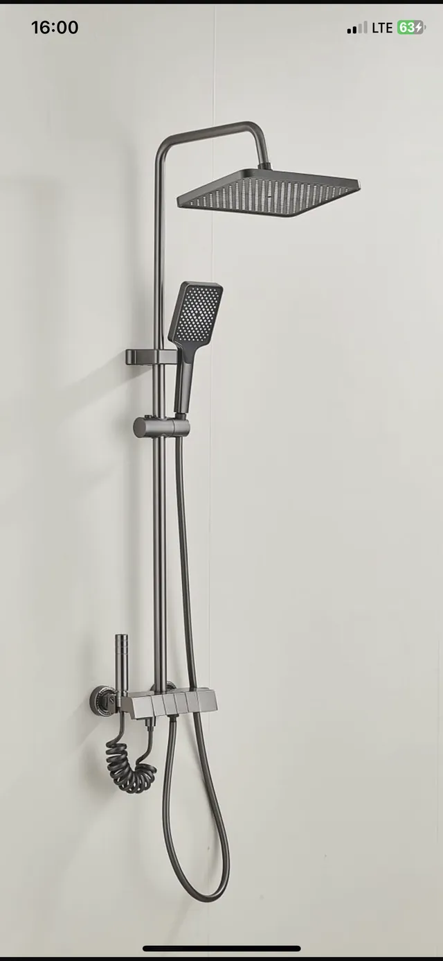 Shower (4 in 1 ) bath mixer in GH
