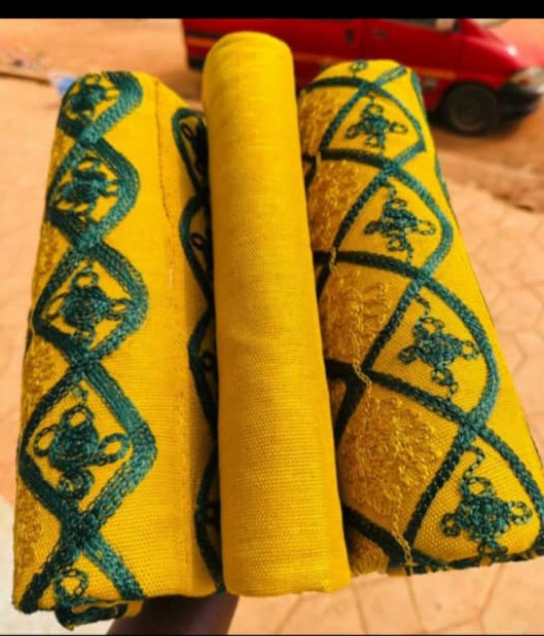 Kente Handwoven Green & Yellow Kente Fabric – Best Quality Ghanaian Traditional Cloth by the Yard | Kente for Weddings, Special Occasions in UK in GB