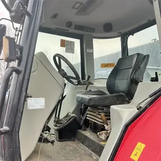massey-ferguson-tractor-1204.png