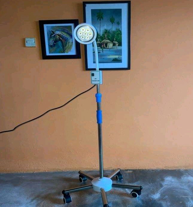 Medical Examination Lamp in GH