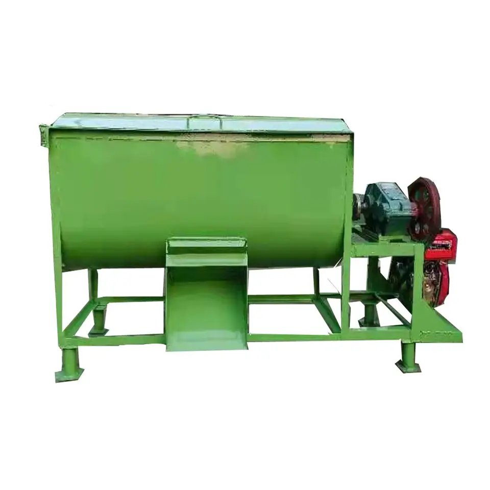 G005 Diesel type poultry feed mixer /animal feed mixer in GH