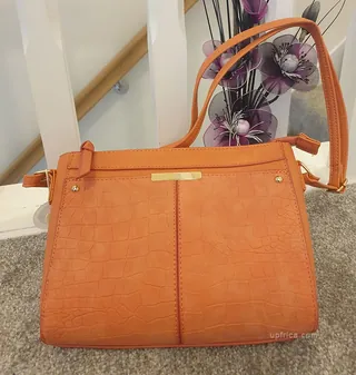 luxury-crocodile-leather-ladies-crossbody-bag-square-mini-bag-handbags.jpg