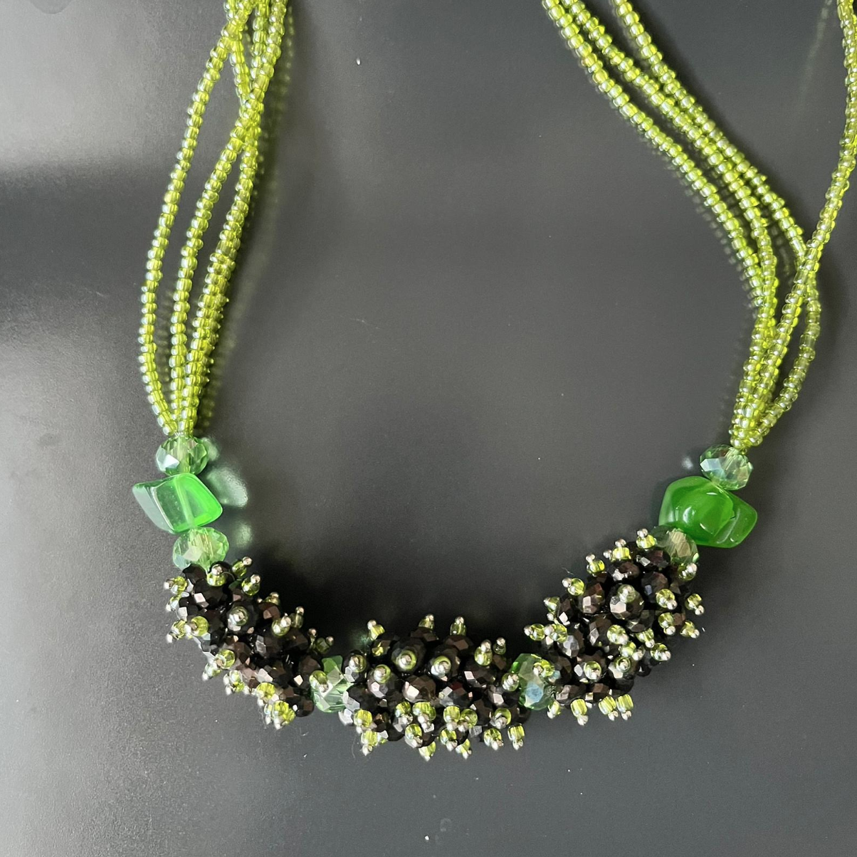 Handmade fashion Bead Necklace in GH