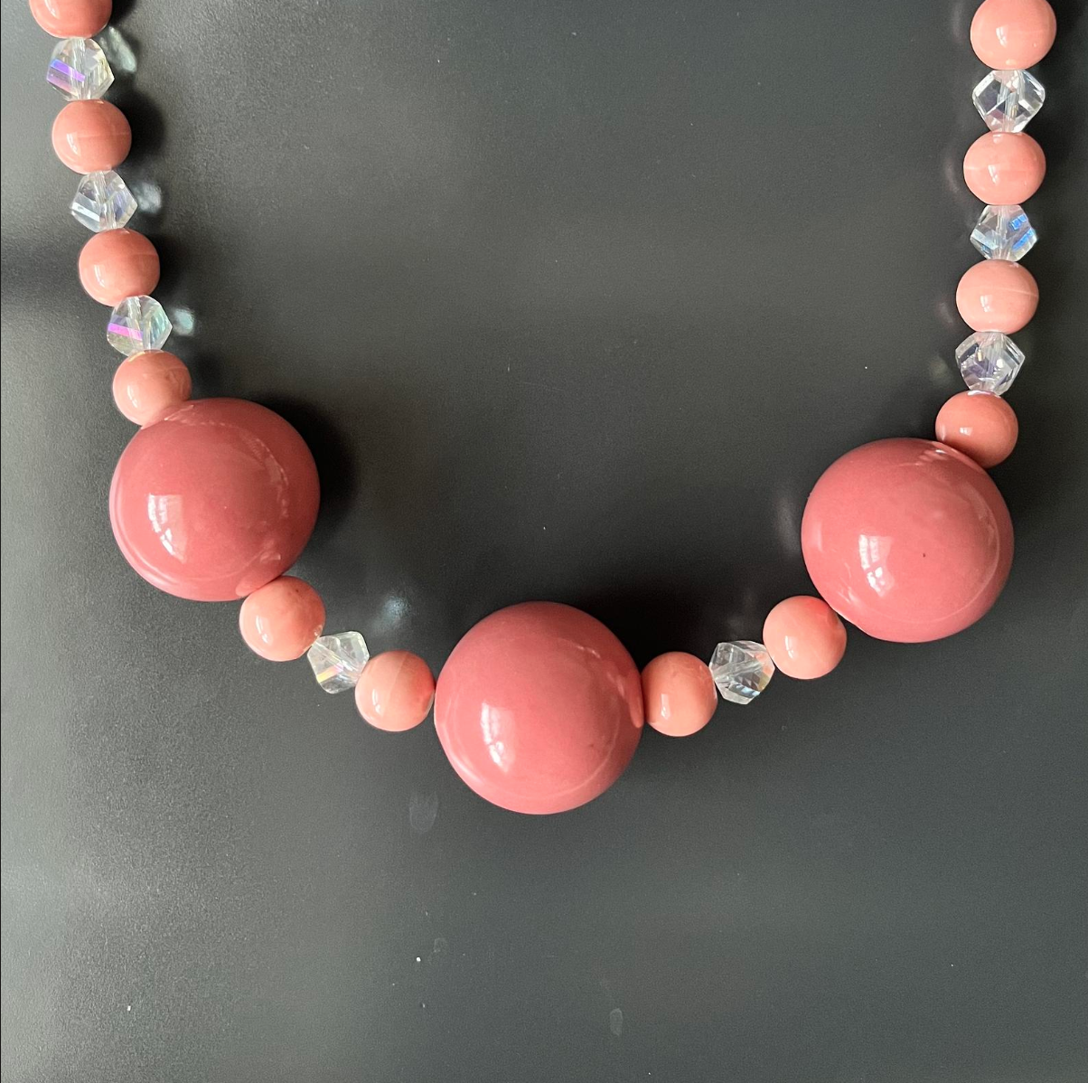 Beautiful Handmade Beaded Necklace in GH