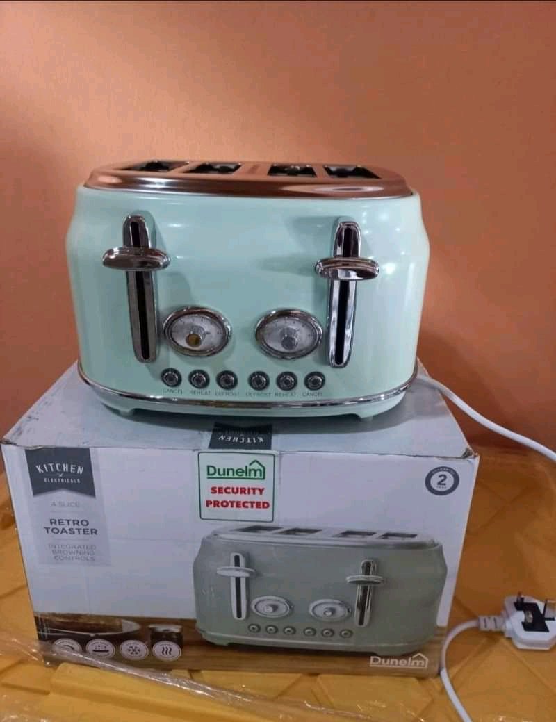 4 Slice Retro Toaster